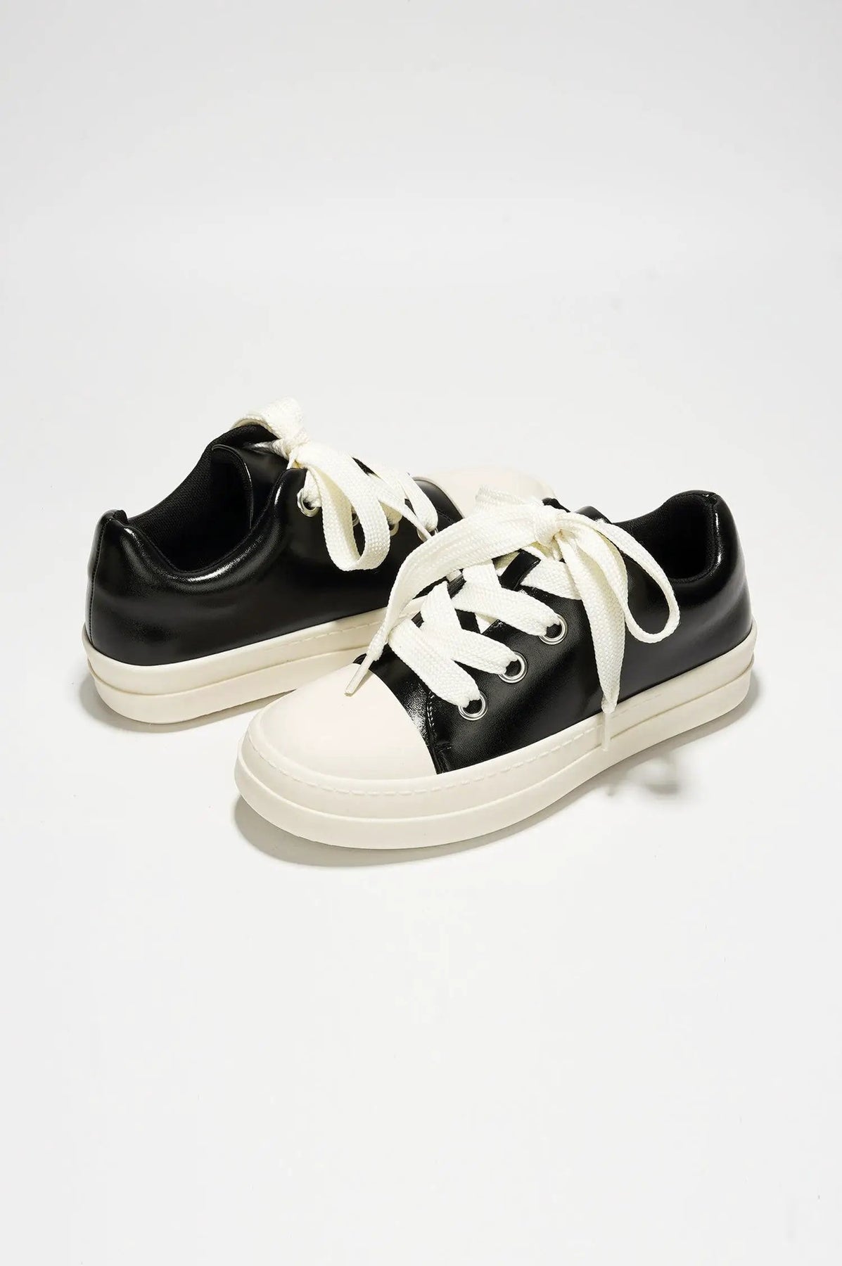 Black Low Court Platform Sneaker
